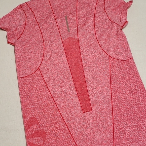 Nike‎ Dri-Fit Running Tee Space Dye M Pink-Red Short Sleeve - Picture 6 of 7